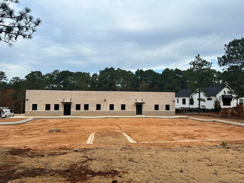 More Photos Of 35 Trotter Hills Circle, Pinehurst Medical For Lease