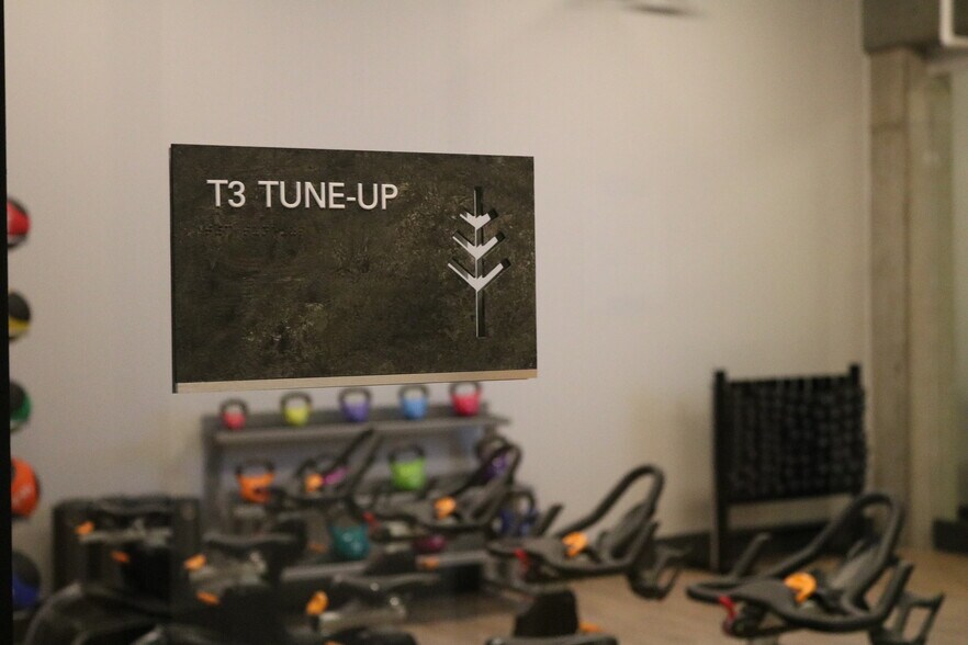 More Photos Of 383 17th St NW, Atlanta Office For Lease