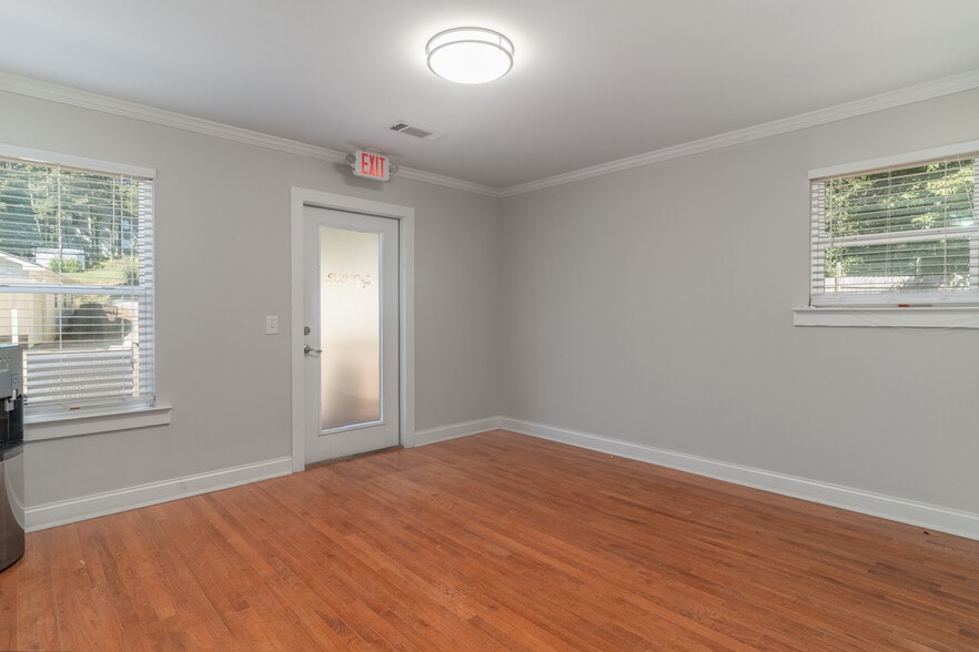 More Photos Of 2627 Holly St, Holly Springs Office Residential For Sale