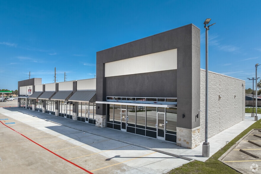 More Photos Of 7130 Fry Rd, Cypress Storefront For Lease