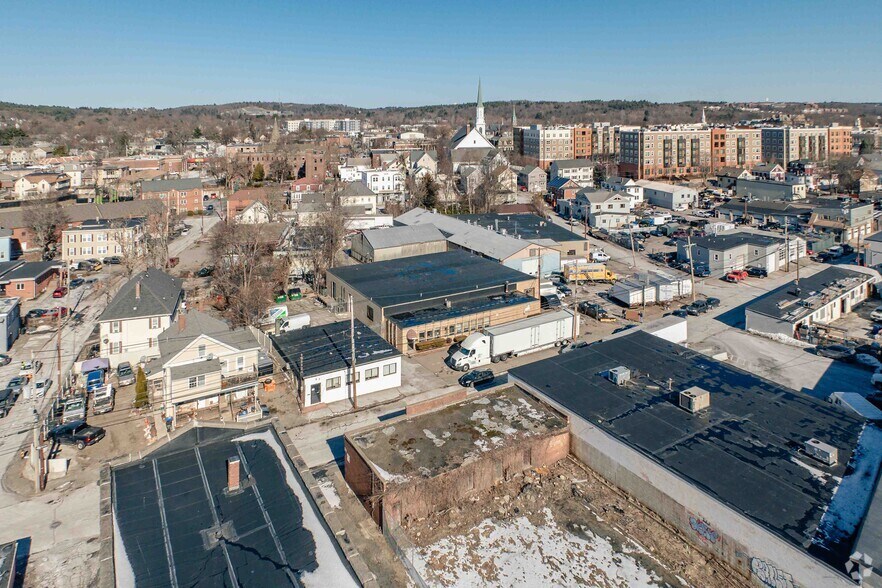 More Photos Of 77 Felton St, Waltham Manufacturing For Lease