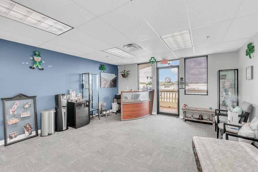More Photos Of 7932 W Sand Lake Rd, Orlando Office For Sale