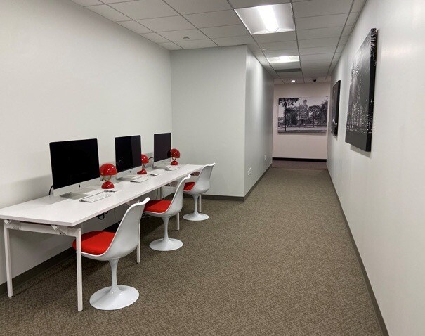 More Photos Of 1700 E Golf Rd, Schaumburg Office For Lease