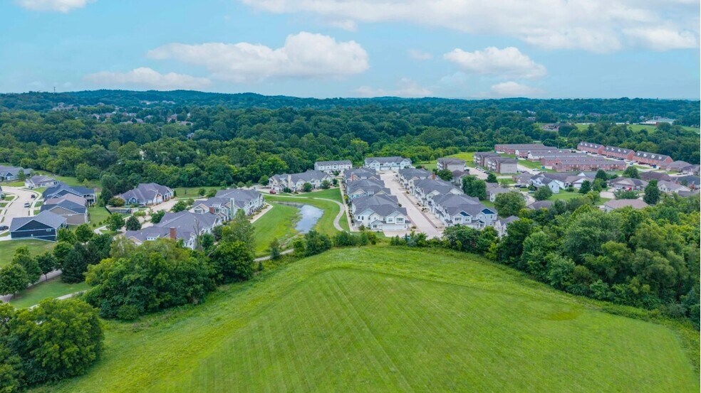 More Photos Of 2020 Walden Blvd, Cape Girardeau Apartments For Sale