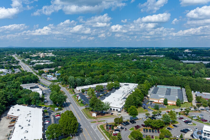 More Photos Of 11235 Alpharetta Hwy, Roswell Storefront For Lease