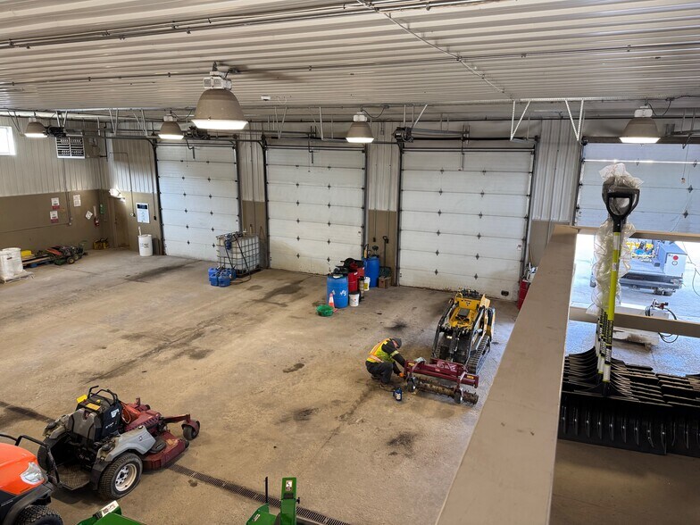 More Photos Of 2128 Gould Ct, Rockdale Warehouse For Sale