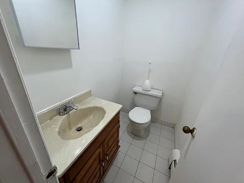 More Photos Of 58 Madison St, Hoboken Apartments For Sale