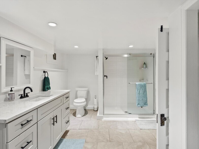 More Photos Of 4735 W 38th Ave, Denver Office For Sale