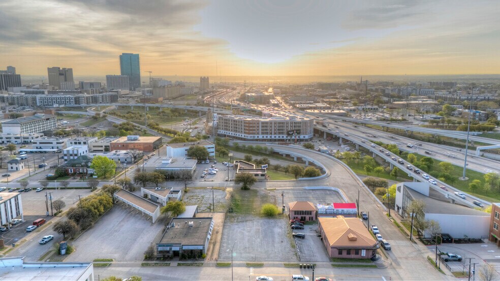 More Photos Of 1412 Ballinger St, Fort Worth Land For Sale