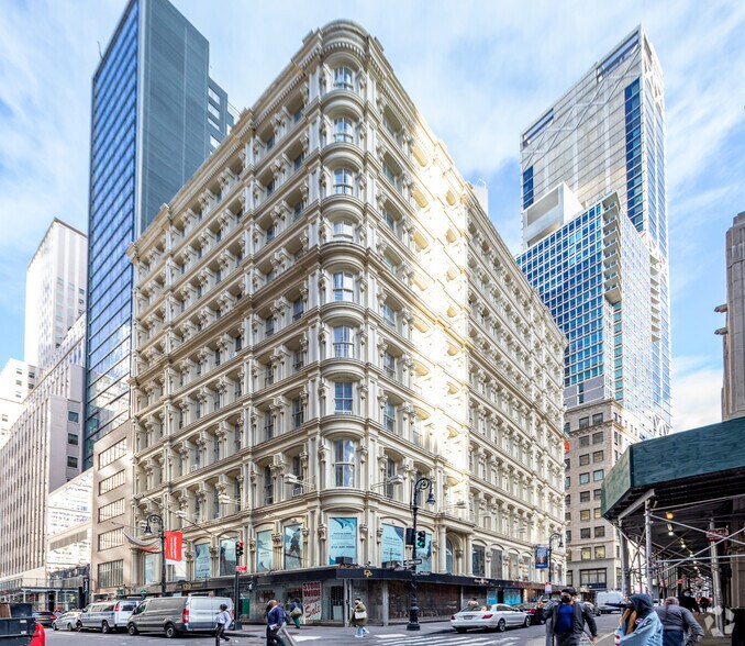 More Photos Of 139 Fulton St, New York Office For Lease