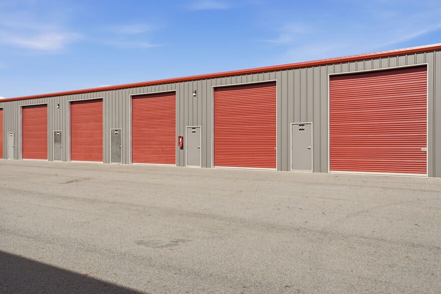 More Photos Of 6829 Seltice #202 203 204 205 206 way, Post Falls Warehouse For Sale