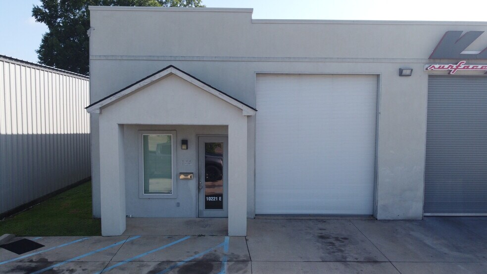 More Photos Of 10221 Patriot Dr, Baton Rouge Warehouse For Lease