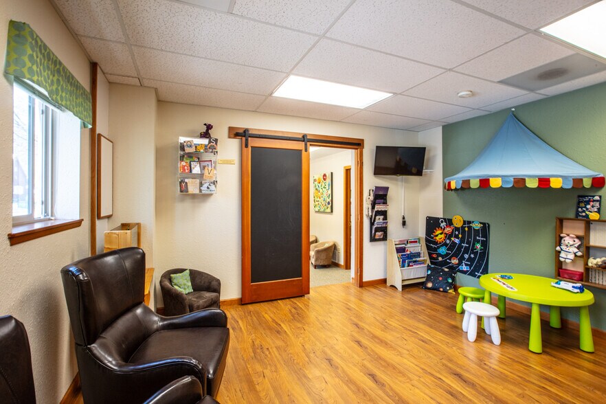 More Photos Of 724 Pine St, Sandpoint Office Residential For Sale