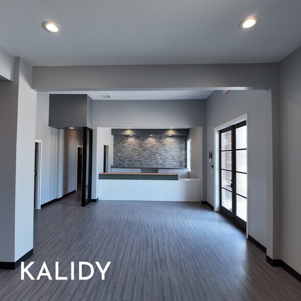More Photos Of 2220 NW 164th St, Edmond Office For Sale