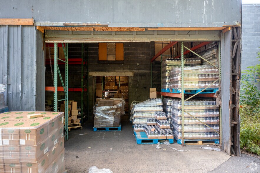More Photos Of 6-12 Hoover Ave, Haverstraw Warehouse For Sale
