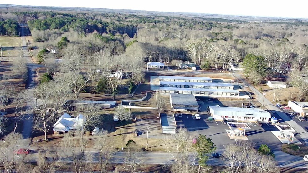 More Photos Of 8665 Maysville Rd, Maysville Self Storage For Sale