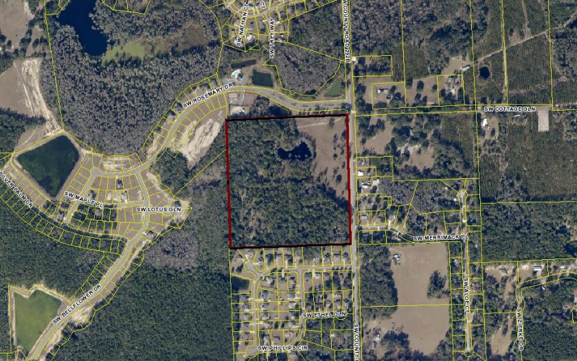 More Photos Of 818 SW County Road 252B, Lake City Multifamily For Sale