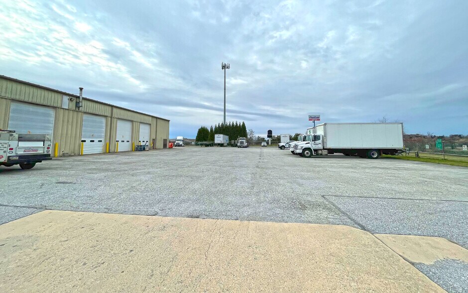 More Photos Of ,  Unknown For Sale