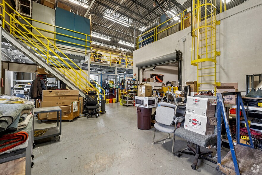 More Photos Of 1 Redcom Ctr, Victor Office For Sale