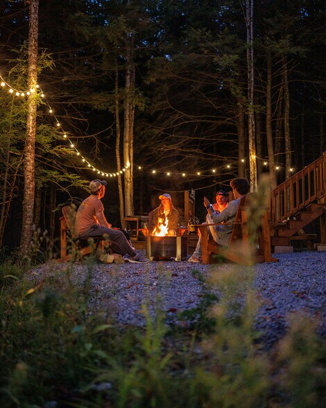 More Photos Of 650 Lost River Rd, North Woodstock Hotel For Sale