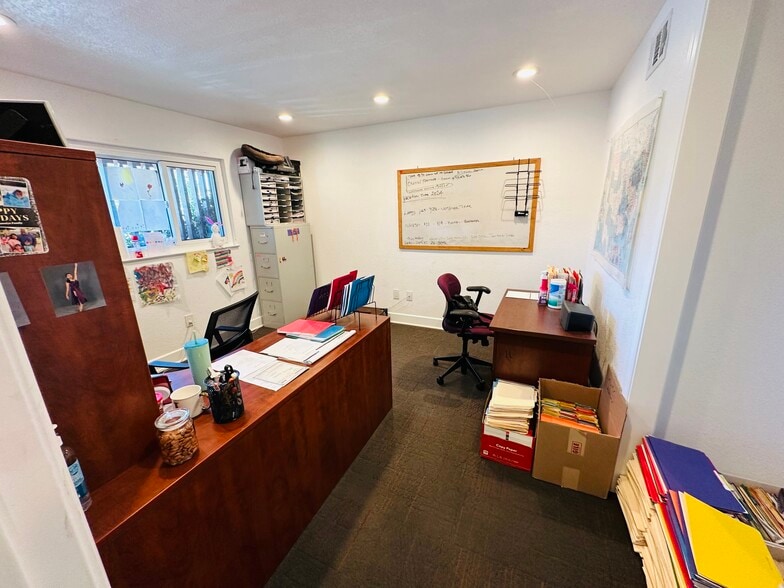 More Photos Of 3076 Union Ave, San Jose Office Residential For Sale