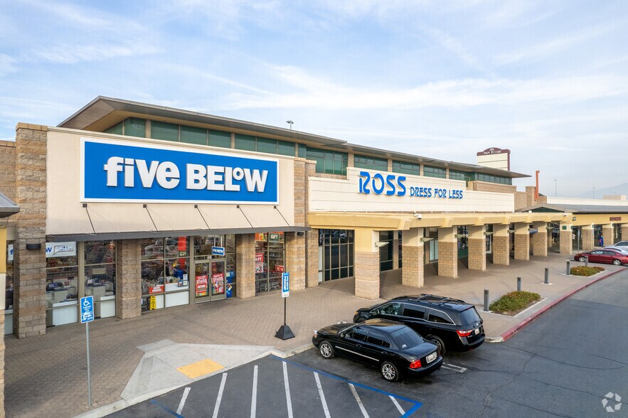 More Photos Of 16920-17296 Slover Ave, Fontana Unknown For Lease