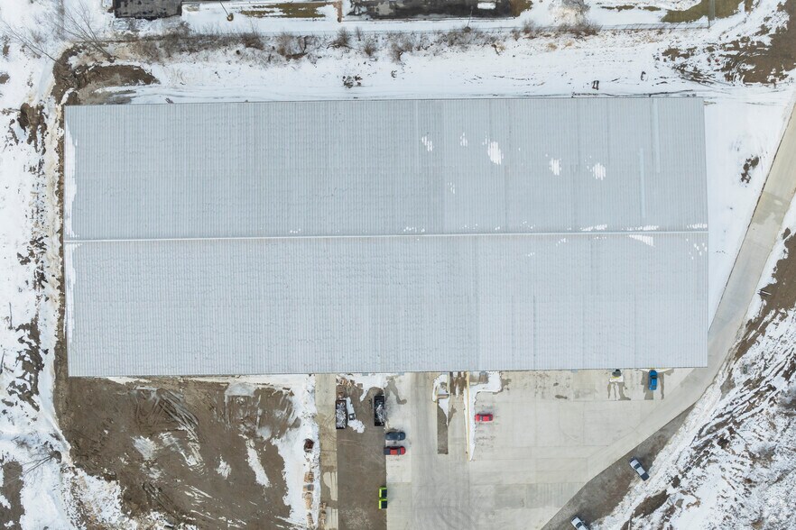 More Photos Of 2803 Wayne Haven St, Fort Wayne Manufacturing For Lease