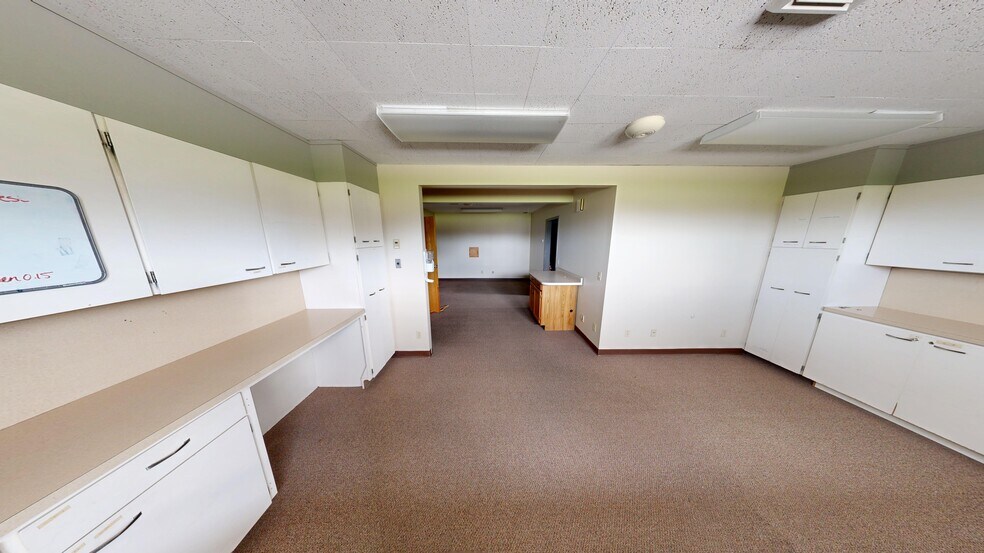 More Photos Of 824 N Huntington Ave, Warren Medical For Lease