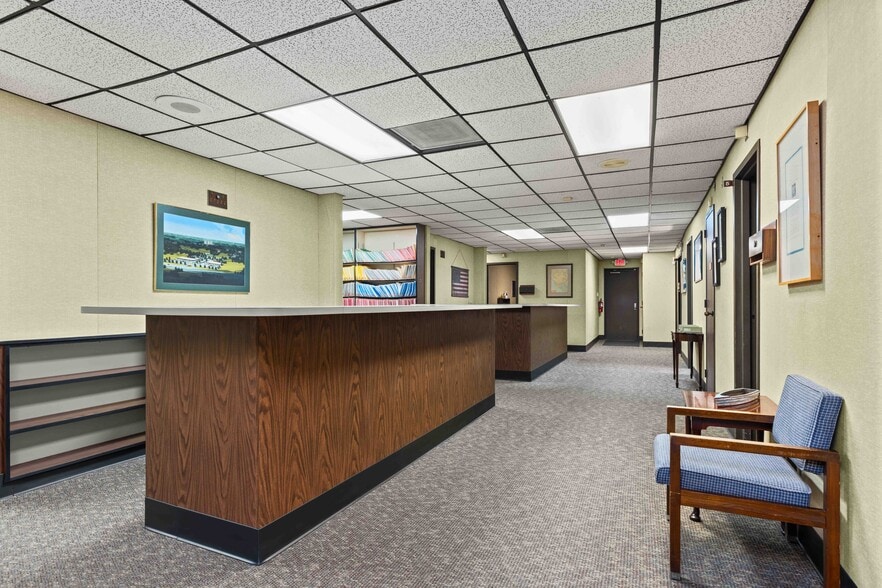 More Photos Of 6 Professional Park Dr, Webster Medical For Sale