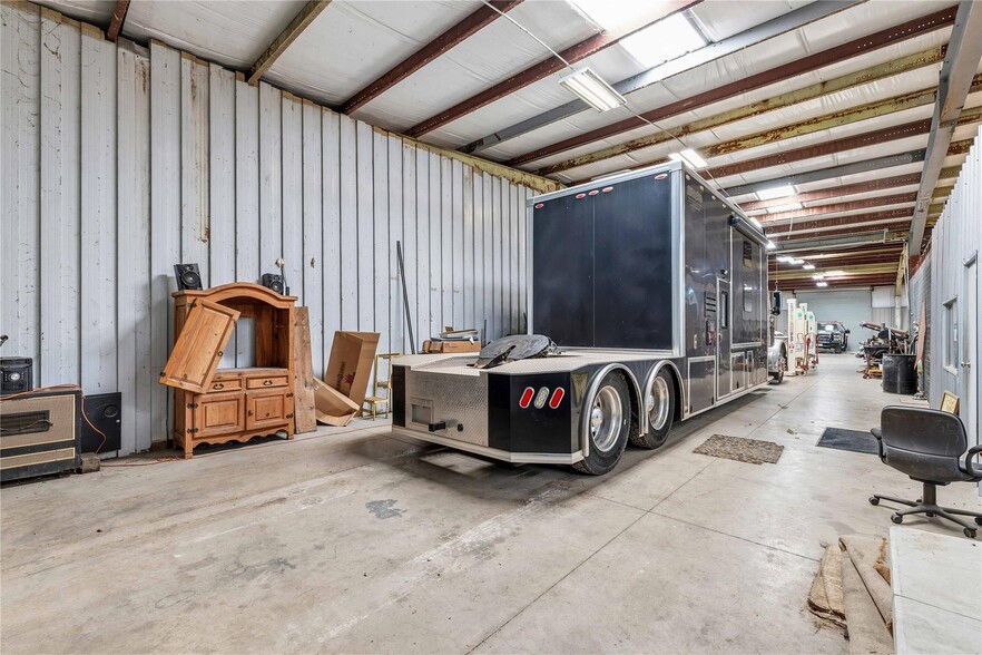 More Photos Of 6070 Hwy 183 N, Early Warehouse For Sale