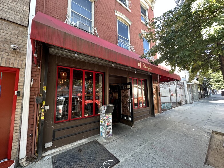 Primary Photo Of 292 Grand St, Brooklyn General Retail For Sale