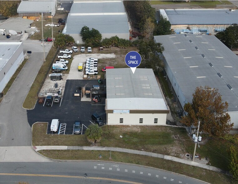 Primary Photo Of 4395 Dardanelle Dr, Orlando Warehouse For Lease
