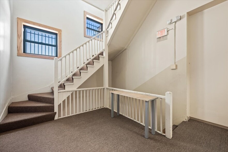 More Photos Of 7321 Madison St, Forest Park Restaurant For Sale