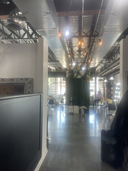 More Photos Of 3617 Perkins Rd, Baton Rouge Storefront For Lease