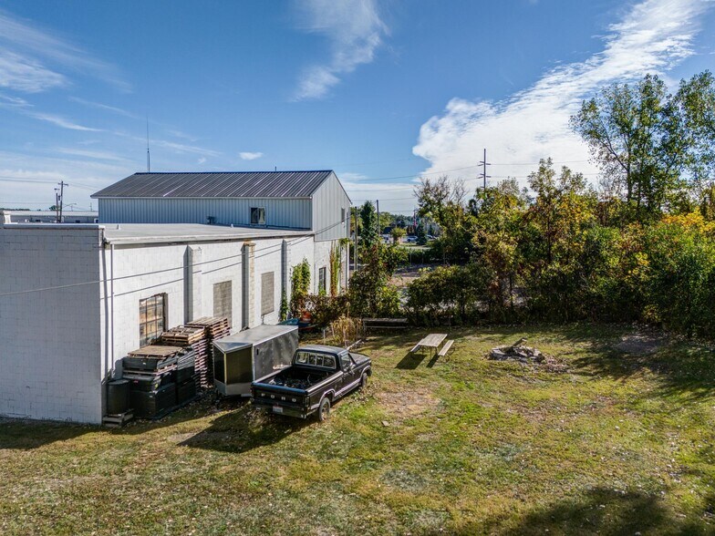 More Photos Of 322 Illinois Ave, Maumee Warehouse For Sale