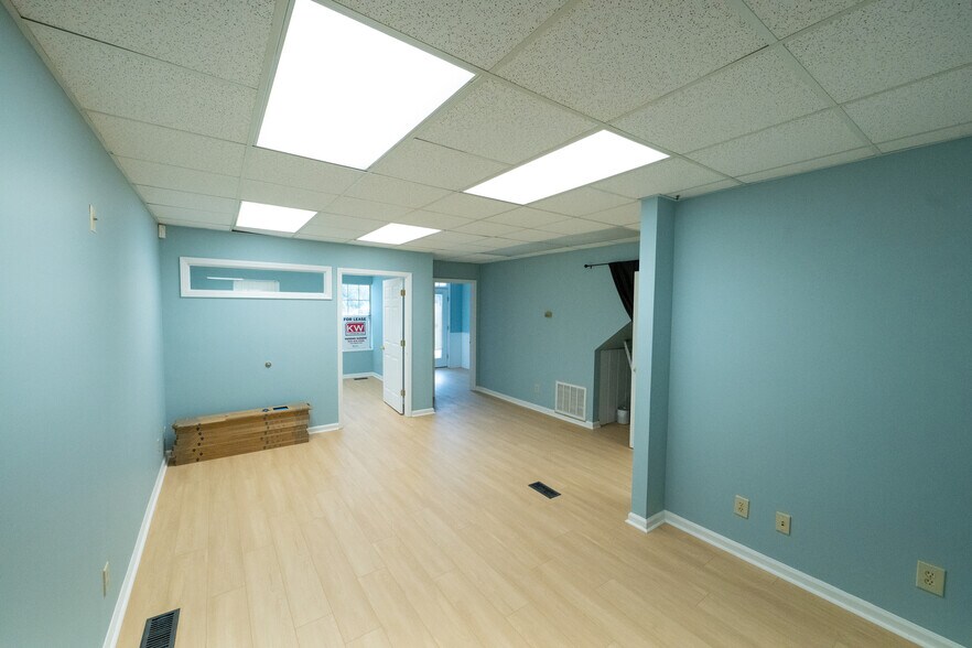 More Photos Of 1804 Martin Luther King Jr Pky, Durham Office For Sale