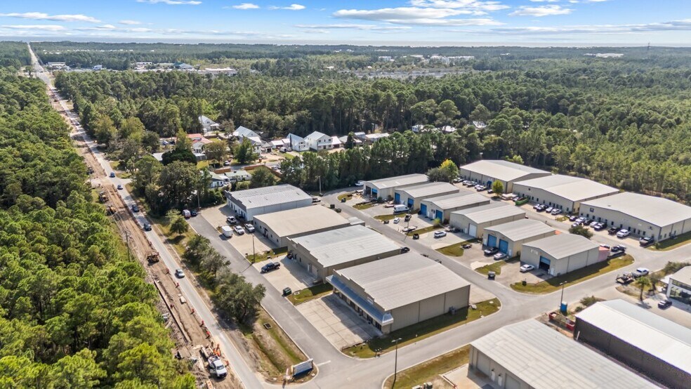 More Photos Of 605 N County Road 393, Santa Rosa Beach Light Manufacturing For Lease