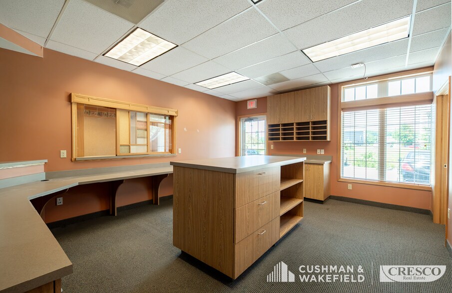 More Photos Of 7511-7551 Fredle Dr, Concord Township Office For Lease