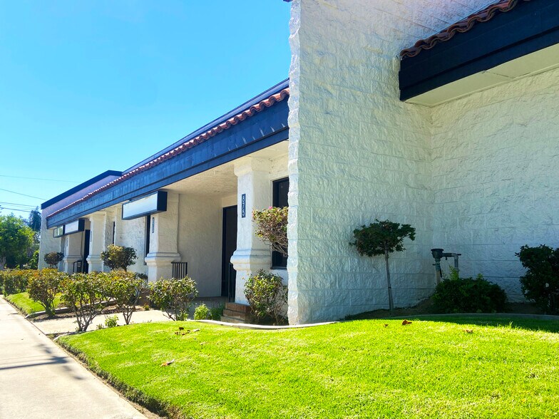 More Photos Of 867-921 E Cypress St, Covina Unknown For Lease