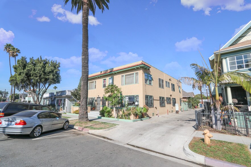 More Photos Of 433-439 W 9th St, Long Beach Apartments For Sale