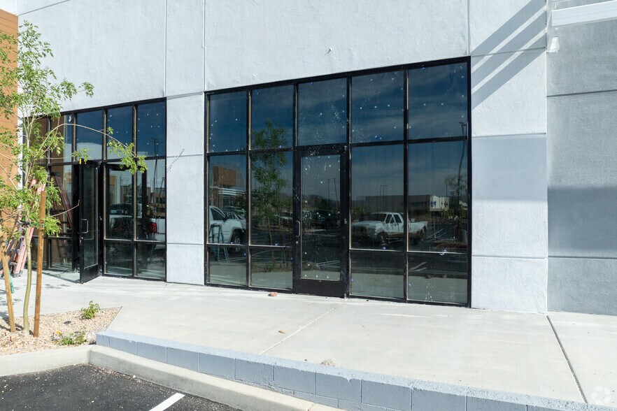 More Photos Of Rainbow Blvd Blue Diamond Blvd Blvd, Las Vegas Unknown For Lease