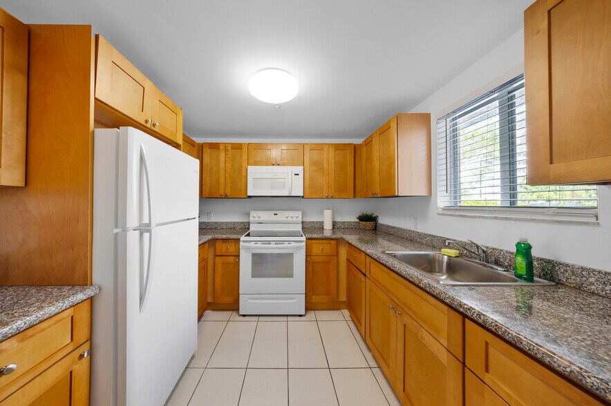 More Photos Of 750 SW 2nd St, Miami Apartments For Sale