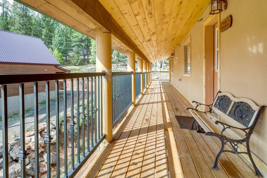 More Photos Of 885 Church Dr, Duck Creek Village Hospitality For Sale
