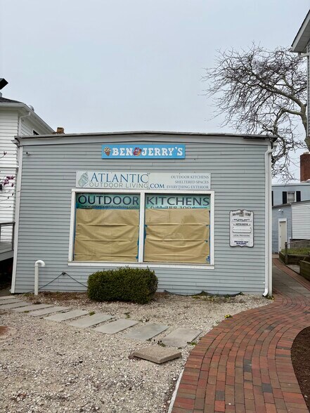 More Photos Of 121 Main St, Westhampton Beach Storefront Retail Residential For Sale
