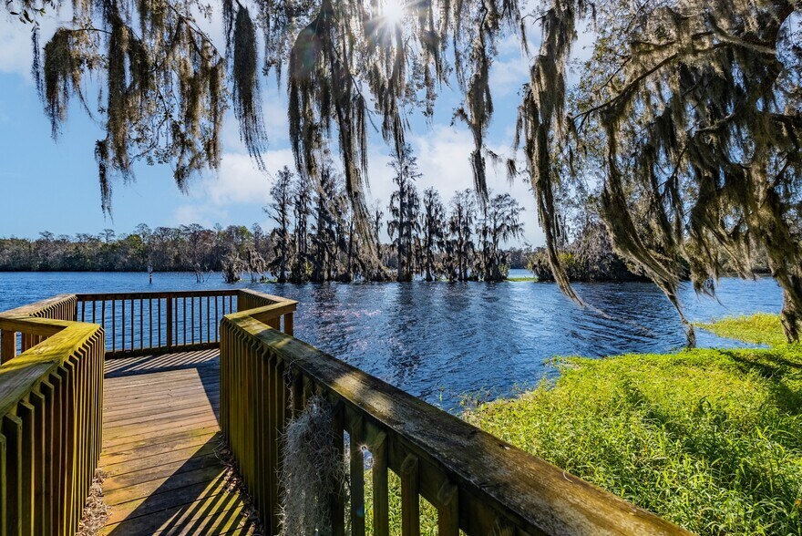 More Photos Of 5659 Del Prado Dr, Tampa Apartments For Sale