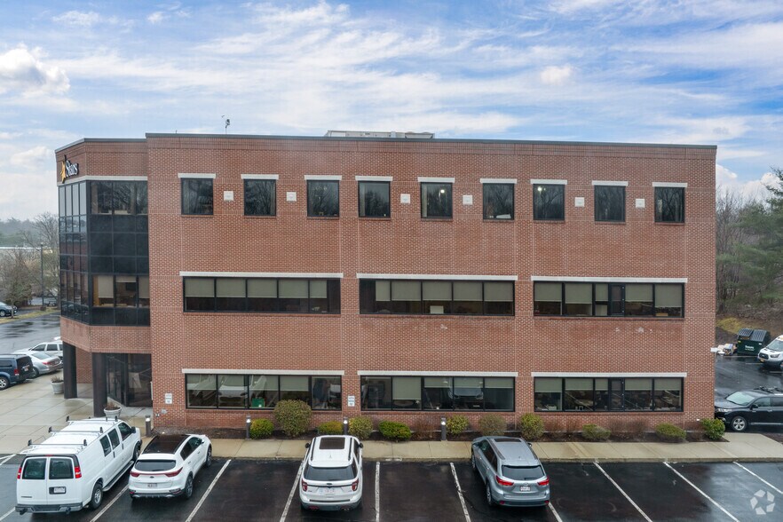 More Photos Of 163 Libbey Industrial Pky, Weymouth Office For Lease