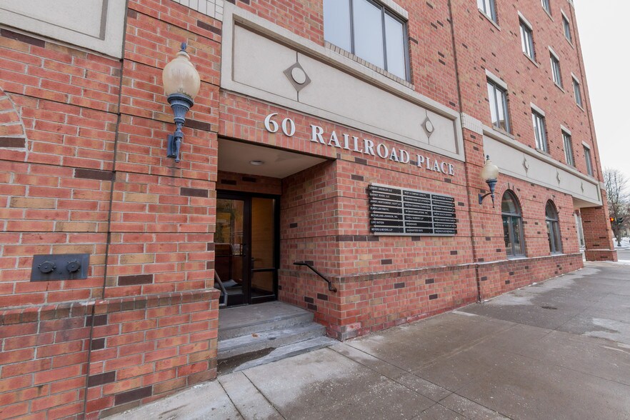 More Photos Of 60 Railroad Pl, Saratoga Springs Office For Lease