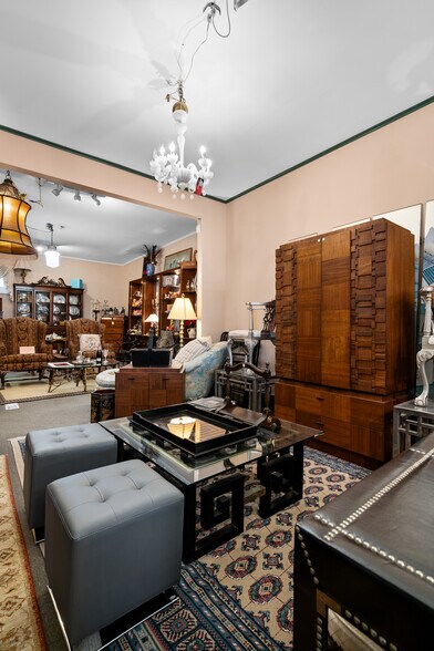 More Photos Of 1537 Hertel Ave, Buffalo Flex For Sale