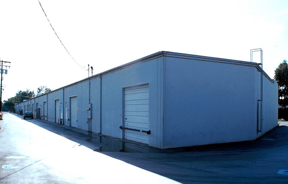 More Photos Of 13535-13543 Alondra Blvd, Santa Fe Springs Warehouse For Lease