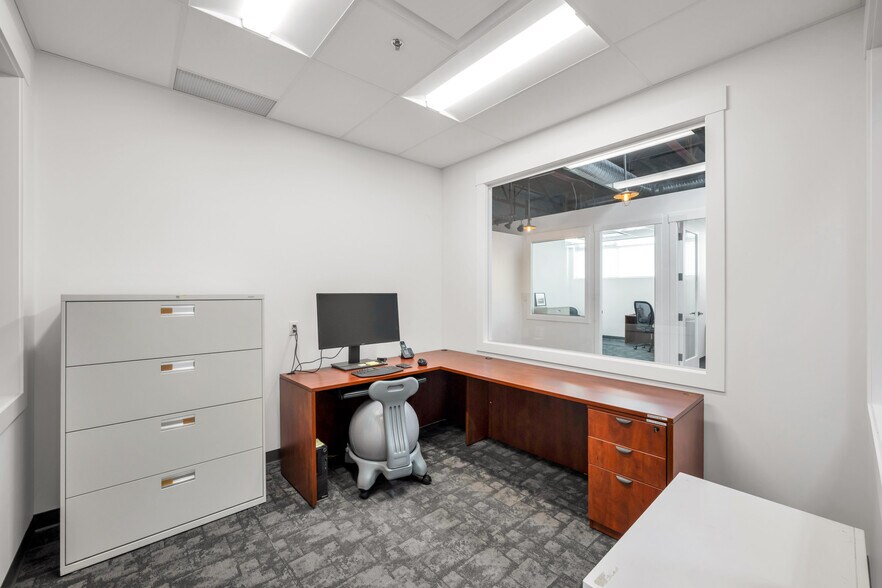 More Photos Of 17750 65A Av, Surrey Showroom For Sale